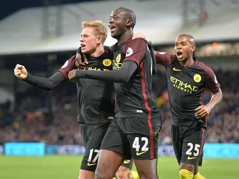 Toure chỉ ra đối thủ nặng ký của Man City tại NHA