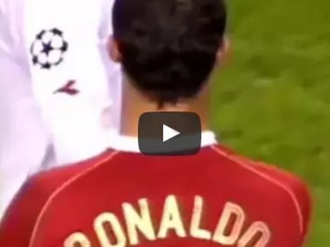 Trận cầu kinh điển: Man United 7-1 AS Roma