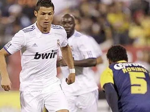 Trận ra mắt  Real Madrid của Ronaldo