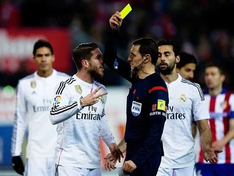 Trọng tài bắt trận El Clasico: Real méo mặt, Barca hớn hở