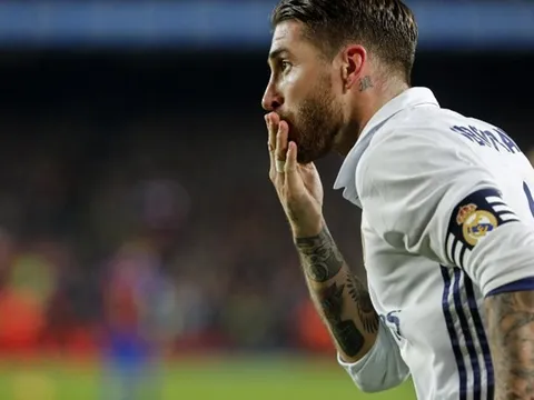 "Trung vệ tấn công" Sergio Ramos: Thời gian tạo dựng anh hùng