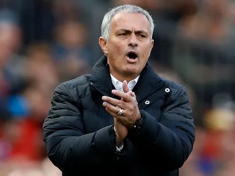 Mourinho lên kế hoạch đối phó "ác mộng"