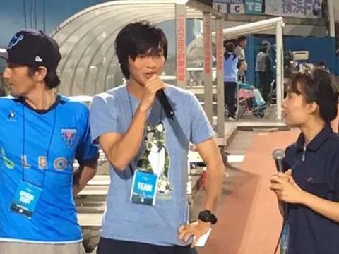 Tuấn Anh được Yokohama FC ‘an ủi’ sau màn ra mắt hụt
