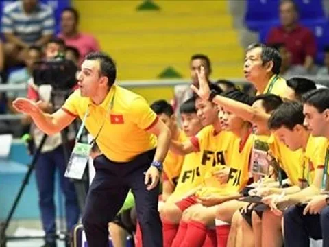 Tuyển thủ futsal Việt Nam hụt hẫng vì HLV Bruno chia tay