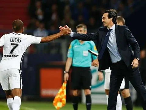 Unai Emery hạnh phúc sau chiến thắng