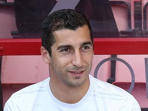 Vì sao Mourinho quyết để Mkhitaryan dự bị?