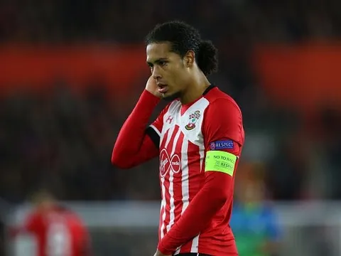 Virgil van Dijk - tường Tulip thép của Southampton