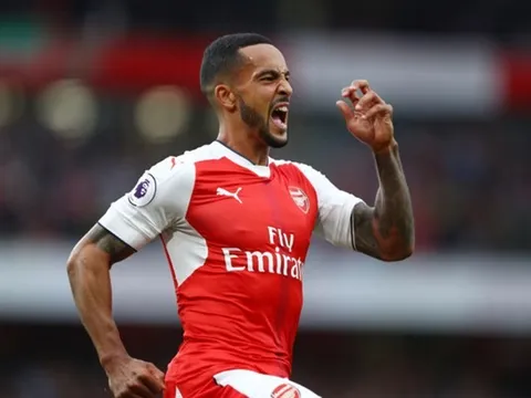 Vòng 7 Premier League và những ngôi sao 'đỏ' nhất