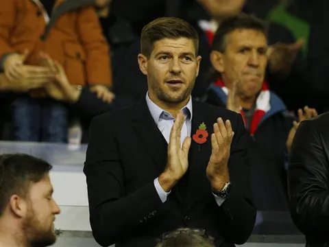Vừa rời LA Galaxy, Gerrard đã nhận hàng tá lời mời làm việc