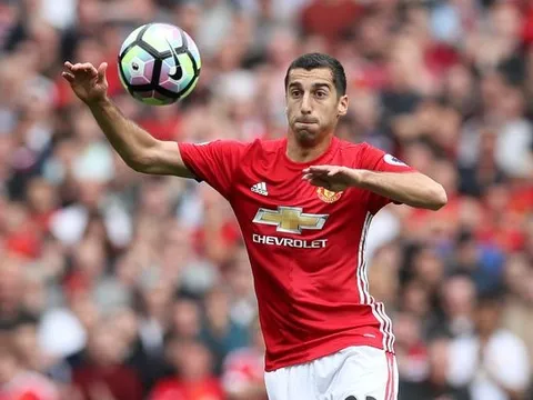 Lộ lý do Mkhitaryan đá dở tệ ở derby Manchester