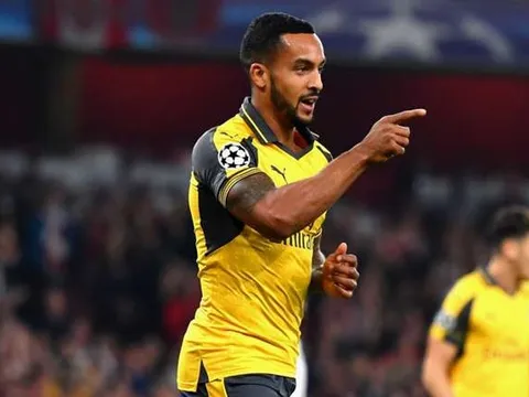 Walcott: "Arsenal có thể đánh bại mọi đối thủ"