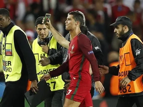 Ronaldo nói gì khi tiếp tục tịt ngòi