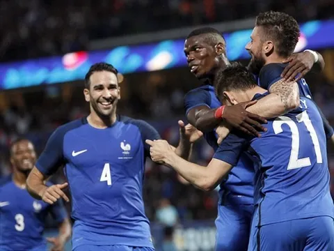 Sẽ là tội hình sự nếu để Rashford ngồi dự bị