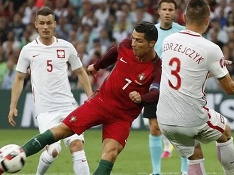 Ronaldo sẽ 'chìm nghỉm' đến khi nào?
