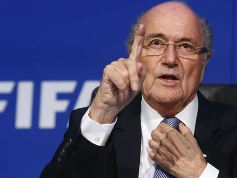 Nóng: Blatter khẳng định UEFA gian lận trong bốc thăm