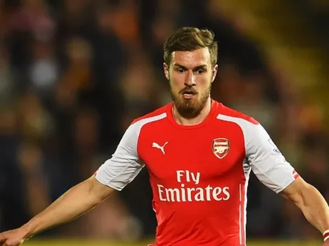 Arsenal tiếp tục đứng ngồi không yên vì Ramsey