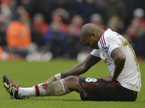 Ashley Young được đảm bảo tương lai tại Man Utd