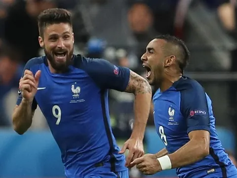 Ngày Messi bị lu mờ bởi nước mắt của Payet