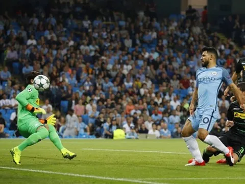 Chùm ảnh: Aguero 'bắn phá' liên hồi, Man City đại thắng ngày ra quân