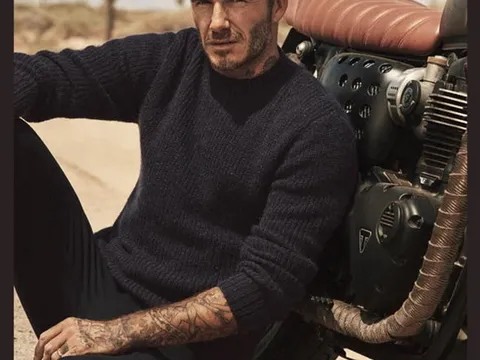 Chùm ảnh: David Beckham đầy phong trần giữa hoang mạc