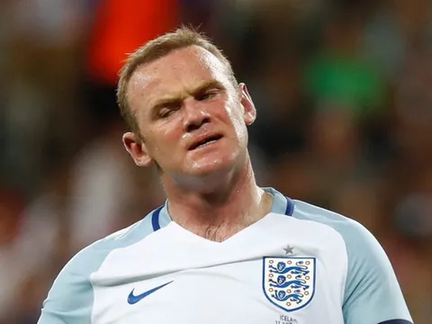 “Tốt nhất Rooney nên giã từ đội tuyển Anh”