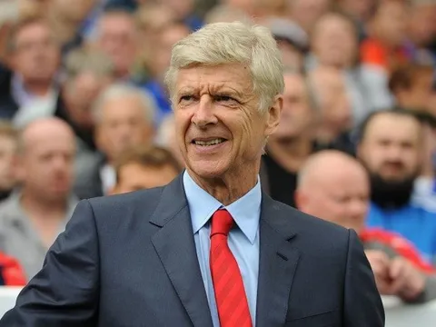Đón 2 tân binh, Wenger vẫn bị CĐV la ó