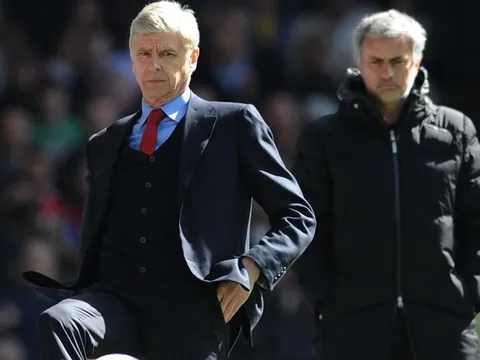 Gạt bỏ hận thù, Wenger hứa sẽ bắt tay Mourinho