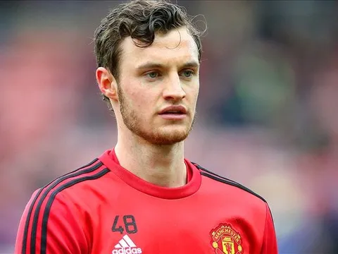 Vừa trở lại, David Moyes đã đòi 'cuỗm' sao trẻ M.U