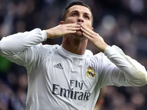 Điểm tin chiều 25/07: Lộ diện tân binh thứ 5 của Barca; Ronaldo 'đòi gì được nấy'