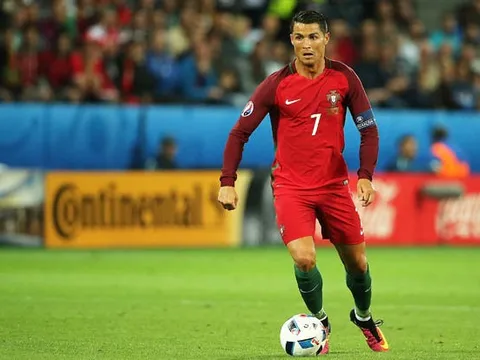 Điểm tin tối 10/07: Rashford nhận hợp đồng khủng; Ronaldo bị 'dìm hàng' trước CK