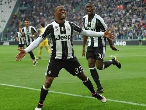 Xong tương lai Patrice Evra tại Juventus