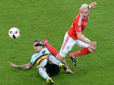 Vào bán kết, xứ Wales mất Aaron Ramsey