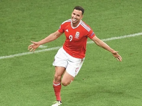Top 10 ngôi sao “đổi đời” nhờ EURO 2016