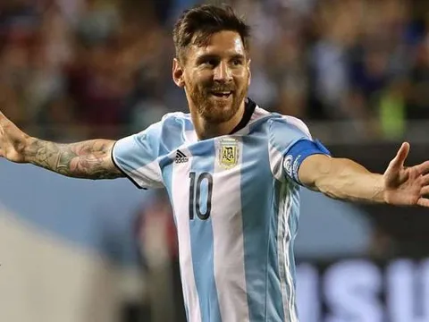 NÓNG: Lionel Messi trở lại ĐTQG Argentina