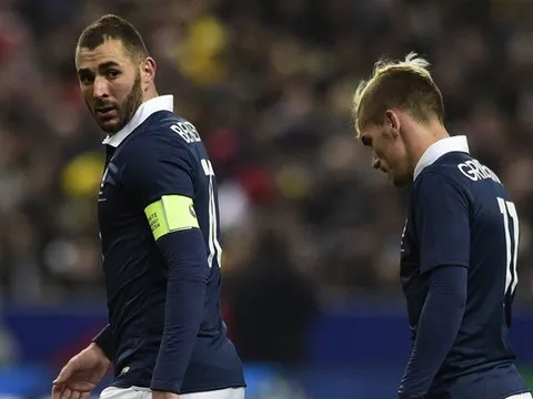Benzema rộng cửa trở lại khoác áo tuyển Pháp