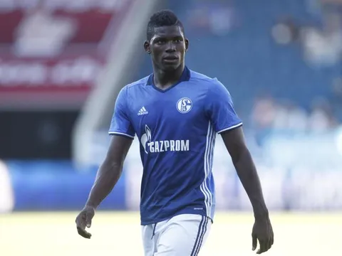 Xem giò tài năng trẻ Breel Embolo của Schalke 04