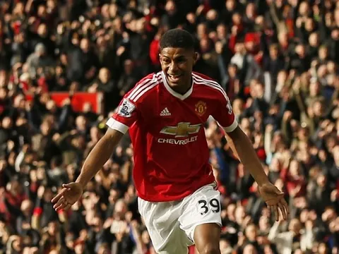 Xem Marcus Rashford "gieo sầu" lên Arsenal