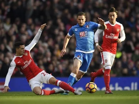 Xhaka đã dần bắt nhịp với giải Ngoại hạng Anh