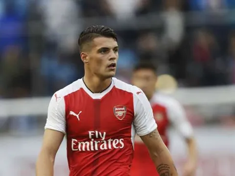 Xhaka thừa nhận Premier League quá khắc nghiệt