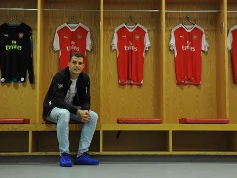 Xong EURO, Xhaka xuất hiện rạng rỡ tại Arsenal