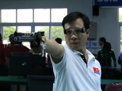 Hoàng Xuân Vinh vào chung kết 10m súng ngắn hơi