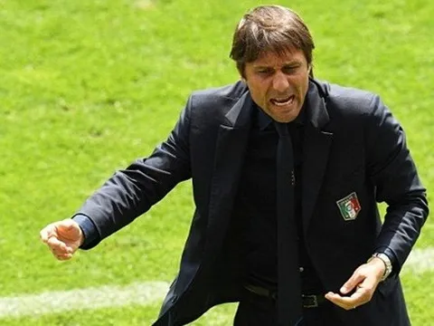 HLV Conte: "Italia đã làm cân nín mọi chỉ trích"