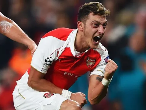 Điểm tin chiều 11/08: M.U một lúc đón 2 tân binh; Oezil muốn rời Arsenal