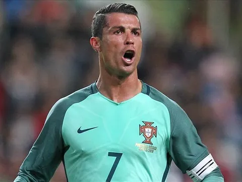 Điểm tin chiều 08/07: CR7 cầm chắc QBV; Cựu HLV Bình Dương làm phó tướng Mourinho