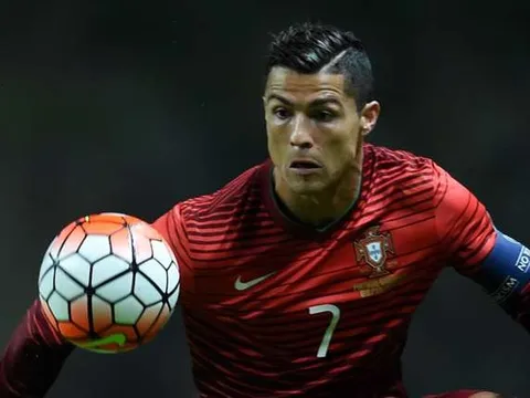 Ronaldo chọn ra 4 ƯCV vô địch EURO 2016