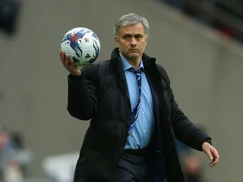 Hé lộ 'bộ đồ nghề' Mourinho sử dụng ở M.U