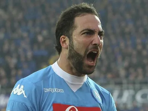 Thương vụ Gonzalo Higuain là một thảm họa