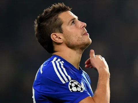 Mourinho lại nhắm 'hàng' Chelsea, lần này là Azpilicueta