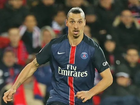 Ibrahimovic lợi dụng M.U, 'dắt mũi' truyền thông?