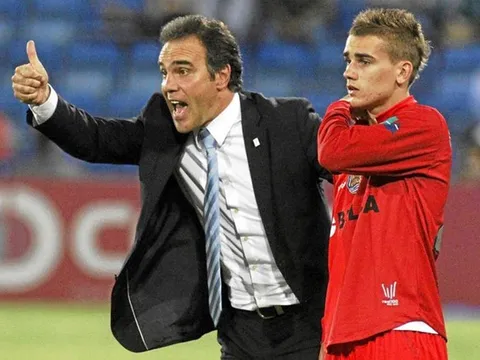 Griezmann, từ cậu nhóc bị coi thường đến cứu tinh tuyển Pháp